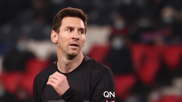 Лионел Меси бе поканен на откриването на реновирания стадион на