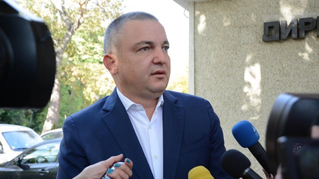 Прокуратурата е повдигнала обвинение на кмета на Варна Иван Портних
