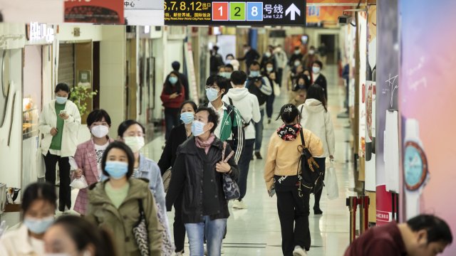 Китайските акции стартират силно през 2023 г оставяйки зад гърба