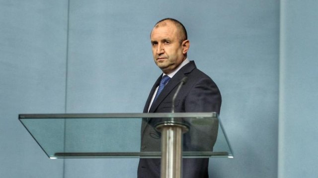 Държавният глава Румен Радев остро осъжда системните нарушения на правата