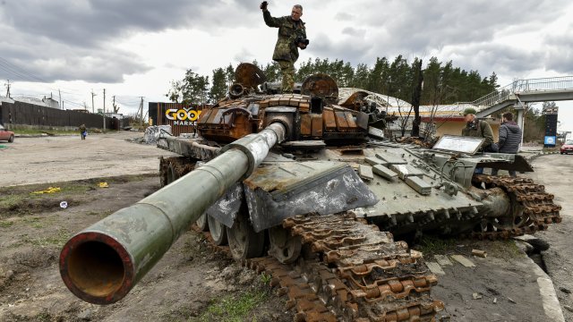Австралия предаде четири бронетранспортьора M113AS4 на украинските въоръжени сили съобщи