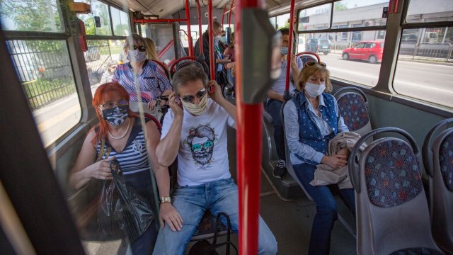 Лидерът на партия Възраждане Костадин Костадинов призова варненци и българите да