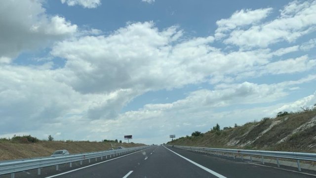 Възстановено е движението в активната лента при км 134 в