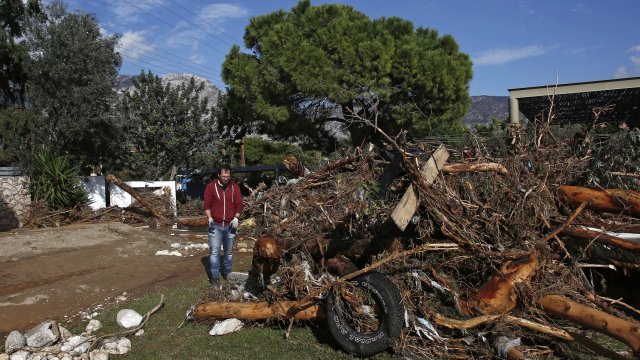 Мощен ураган вилня в продължение на няколко часа днес в