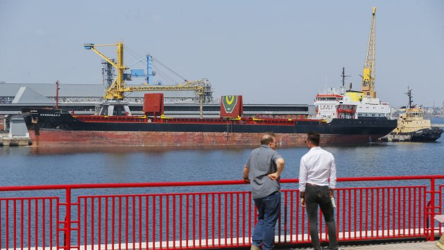 Още два кораба със зърно са напуснали Украйна Те са