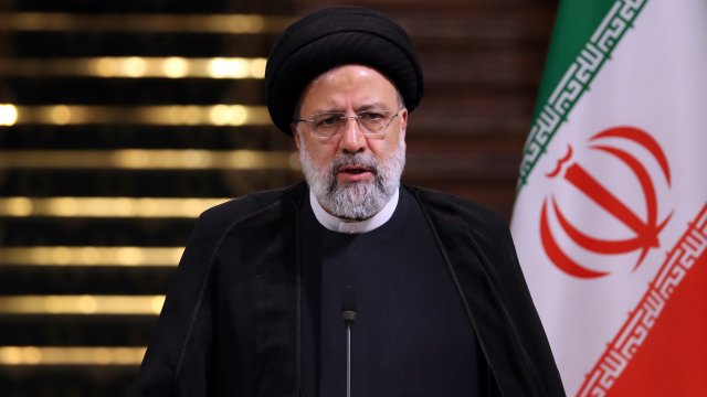 Иран предупреди САЩ и техните съюзници да не подкопават регионалната