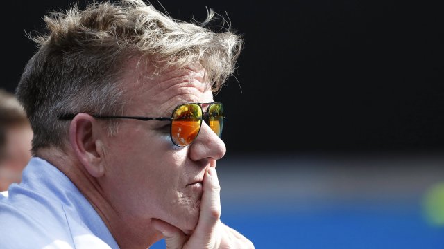 Шеф готвачът и звезда от риалити шоута известен със своето грубо