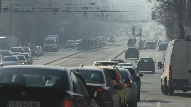 Китайските производители на автомобили все още не са постигнали твърде