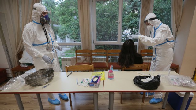 2987 са новите случаи на зараза с Ковид 19 за последното