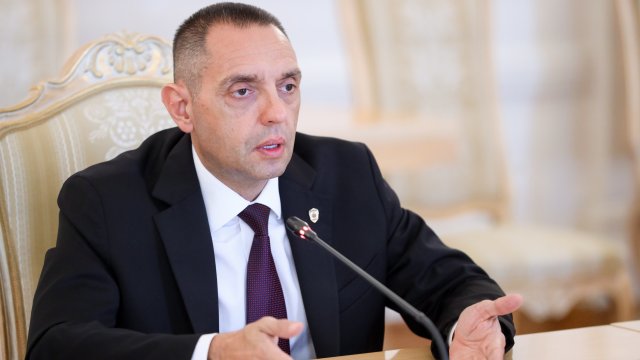 Европейският съюз е част от миналото Сърбия няма място там