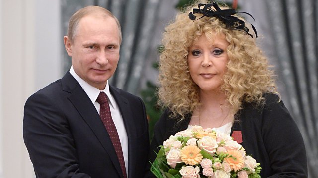 Звездата на руската естрада Алла Пугачова осъди конфликта в Украйна