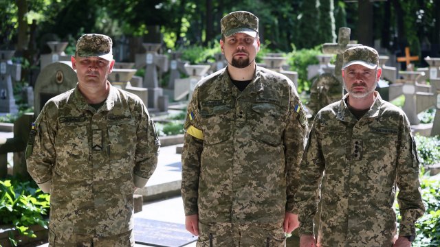 Над 1000 украински войници предали се в Мариупол са били