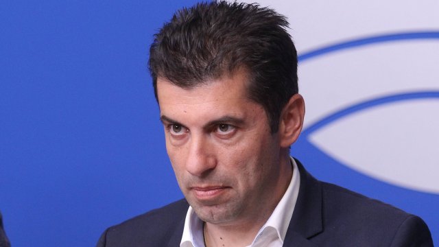 Премиерът в оставка Кирил Петков коментира решението на ВАС да