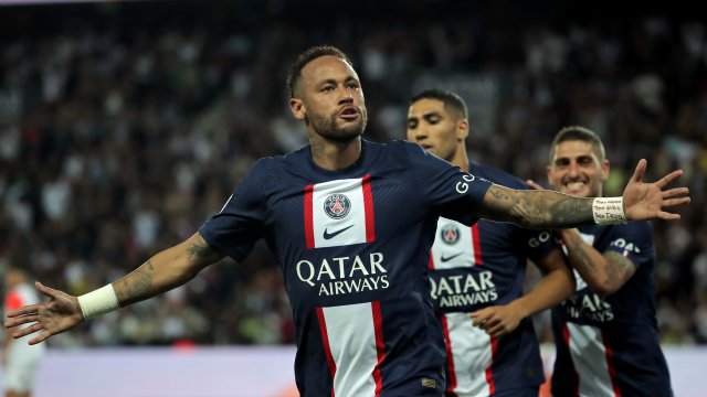 Мениджърът на Манчестър Сити Пеп Гуардиола е отказал да вземе