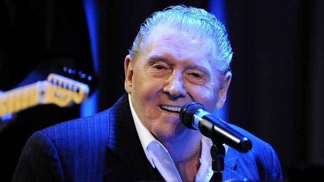 На 87 годишна възраст почина звездата на рокендрола Джери Лий Луис