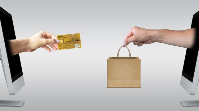 Почти 40 от уебсайтовете за онлайн пазаруване разчитат на манипулативни