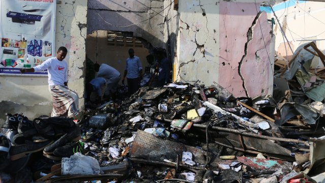 Терорист самоубиец атакува военен тренировъчен лагер в Сомалия и причини жертви