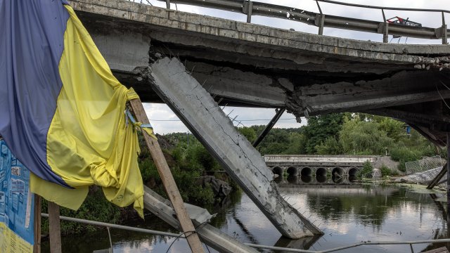 Украинските войски отблъснаха руски атаки срещу градовете Соледар и Бахмут