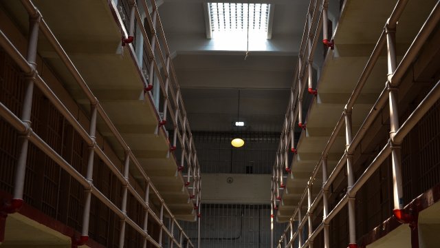 Инфекции смъртни случаи ваксинация страните от ЕС следят зорко броя