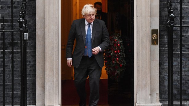 В посланието си по повод Рождество Христово премиерът Борис Джонсън призова