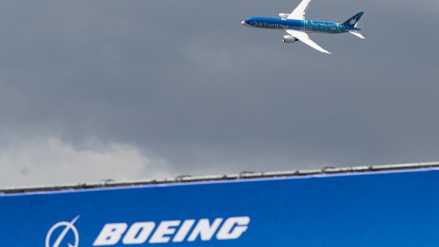 777 на автомобиль