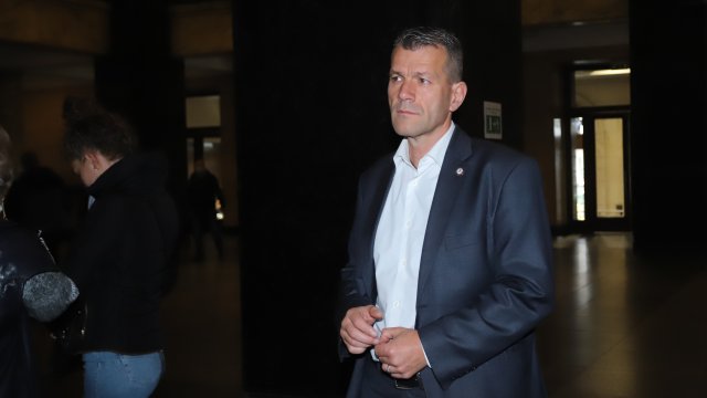 Софийската градска прокуратура повдигна окончателно обвинение на Боян Расате за