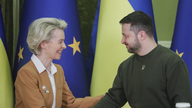 Очакваното в четвъртък посещение на украинския президент Володимир Зеленски в