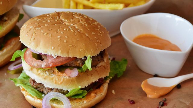 Мишки хранени с мазни храни в продължение на 30 седмици