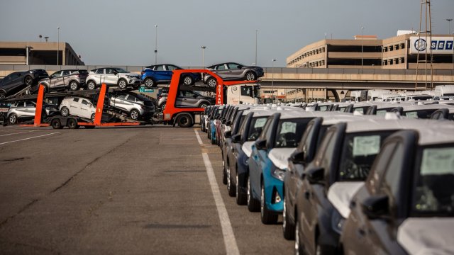 Ще трябва да чакаме дълго време за доставка на ново