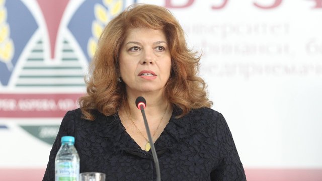 Вицепрезидентът Илияна Йотова изрази надежда че ще има правителство в