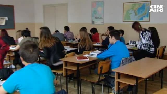 Ръст на учителските заплати в малките населени места