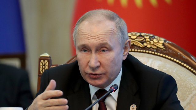 Руският президент Владимир Путин се е запознал с работата на