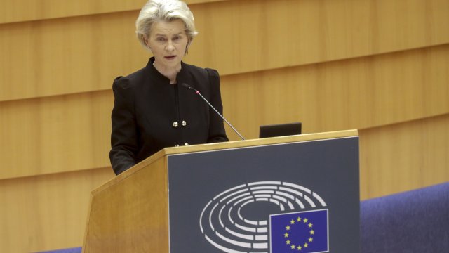 Омбудсманът на ЕС разкритикува Европейската комисия за неразкриването на sms