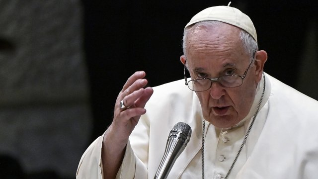 В ново интервю папа Франциск разкрива че след като е