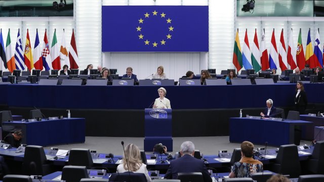 Министрите на икономиката и финансите одобриха оценката на националните планове