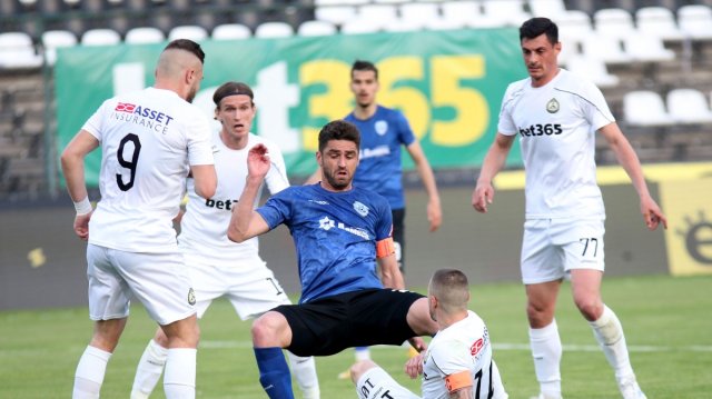 Славия и Черно море завършиха 1 1 в мач от първата