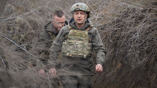 Двама украински войници бяха убити от взривно устройство в сепаратисткия