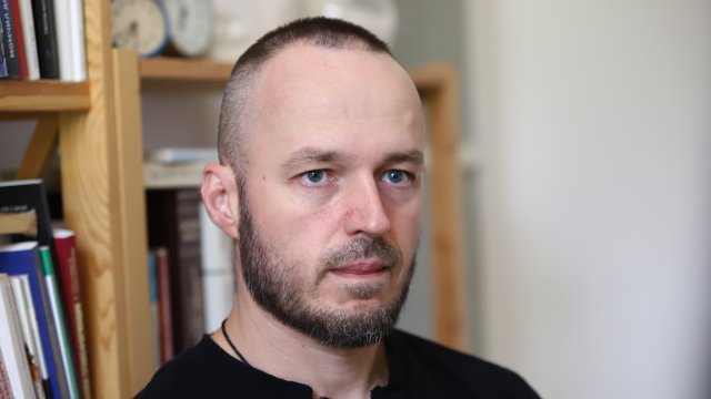 Промяната на технологията по която се отчитат резултатите както в