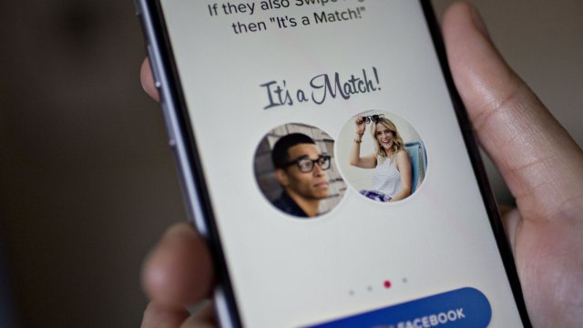 Продължаващата пандемия от коронавирус повлия не само на бизнес отношенията