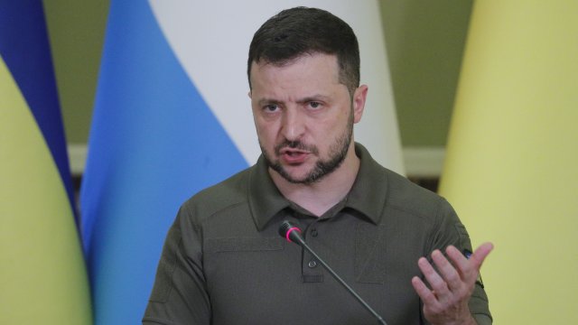 Президентът Владимир Зеленски се обърна на руски в реч насочена