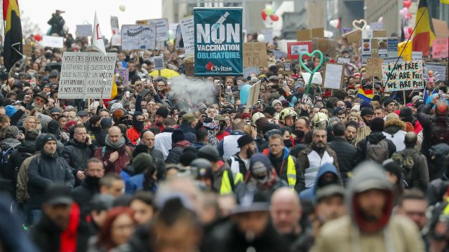 Хиляди хора протестираха мирно в центъра на белгийската столица Брюксел