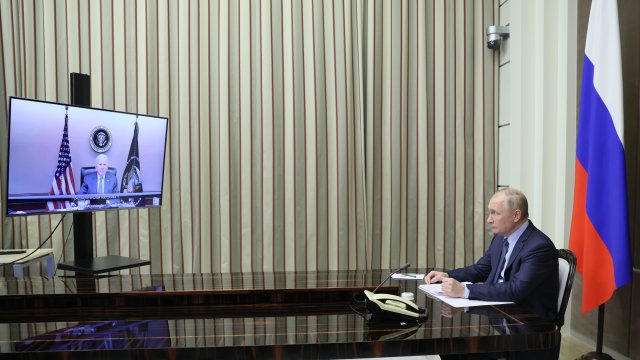 Американският президент Джо Байдън и руският му колега Владимир Путин