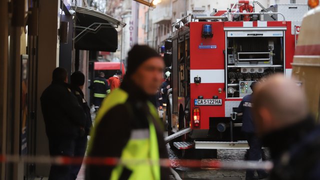 Пожар избухна в хотел в центъра на София намиращ се