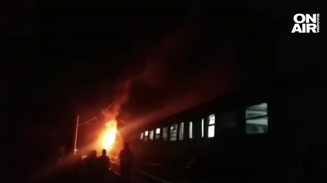 Пожарникарят от влака който е успял да реагира при задимяването