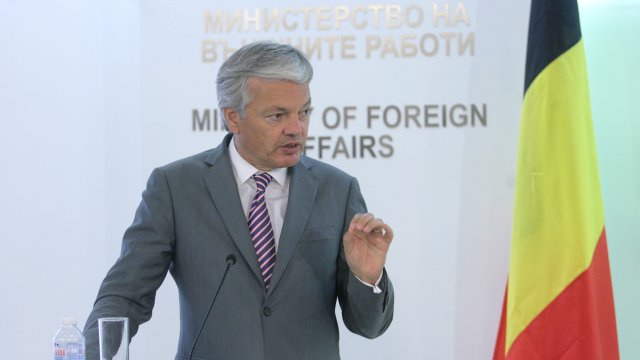 Европейският съюз досега е замразил активи за 13 8 млрд долара