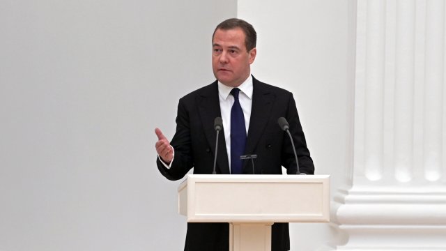 Заместник председателят на руския Съвет за сигурност Дмитрий Медведев състави ироничен списък
