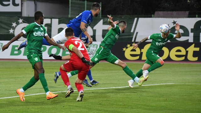 С гол за новия си отбор Берое дебютира Калоян Кръстев