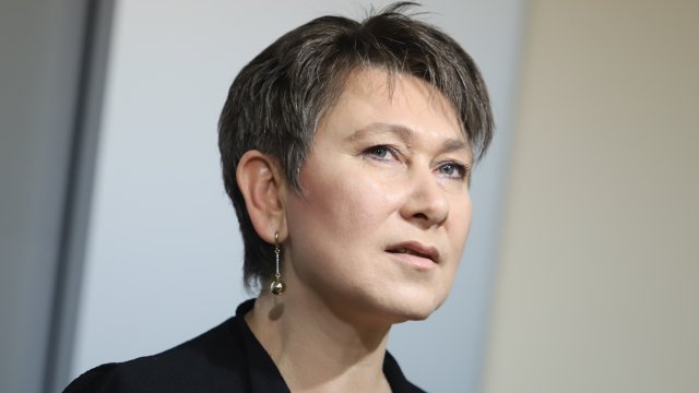 Даниела Везиева смята че към нея в последните две седмици