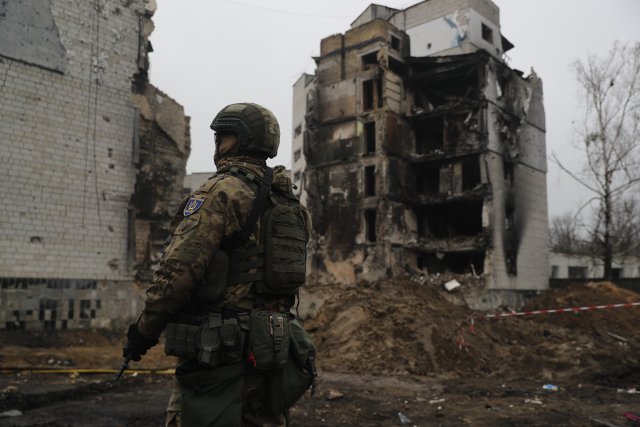 При руски удар по квартал Салтивка в Харков са загинали