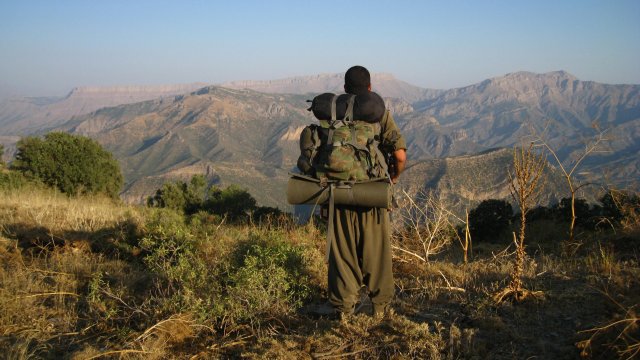 Турската армия започна нова офанзива по суша и по въздуха